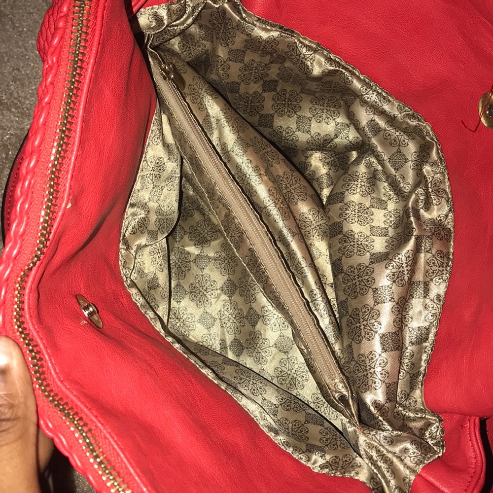 Purse - Picture 2 of 3